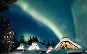 Wilderness Hotel Muotka&Igloos